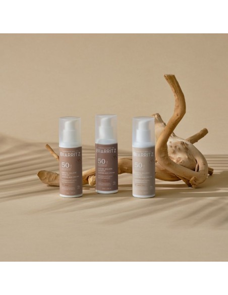 Protección solar facial color Marfil SPF 50 Laboratoires de Biarritz