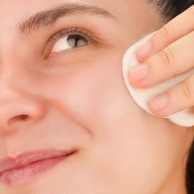 Agua micelar natural cara ojos y labios Laboratoires de Biarritz